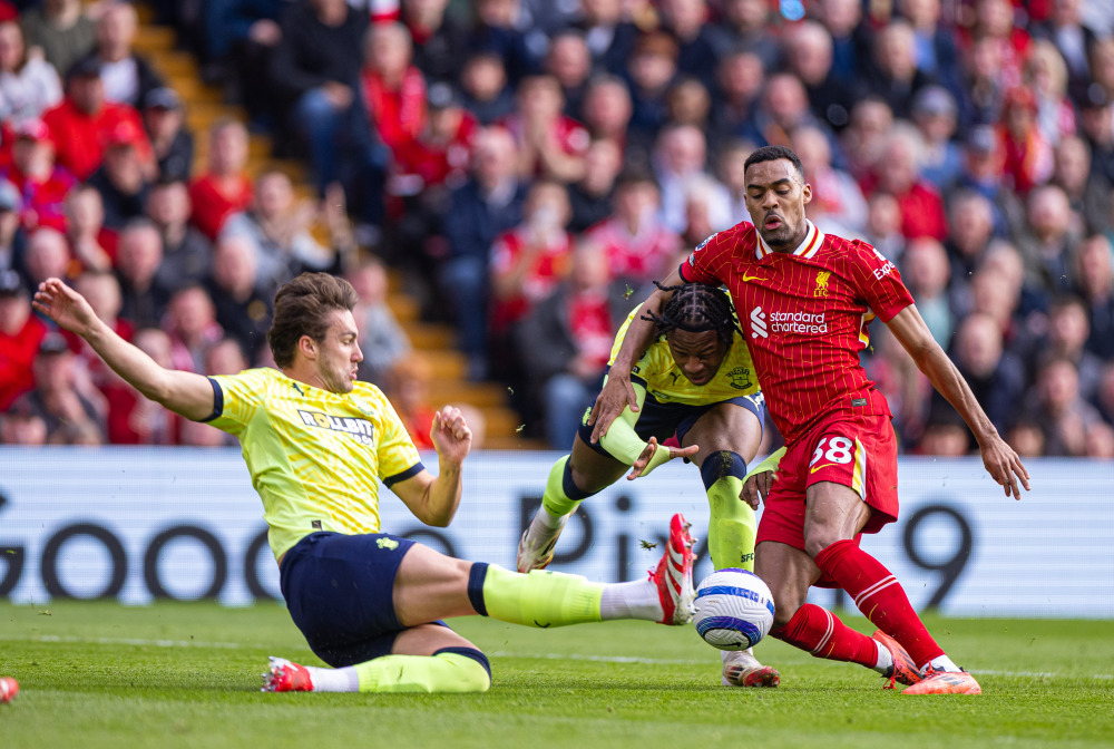 西班牙世预赛主场从未输球，53胜10平&胜率高达84%（西班牙世预赛主场零败绩：53胜10平，赢球率84%）