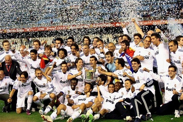 世界足球格局发生变化（全球足坛版图重塑）