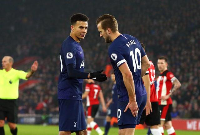 卡莱尔：保罗是锁定首轮提名名人堂的球员，被裁很快会被遗忘